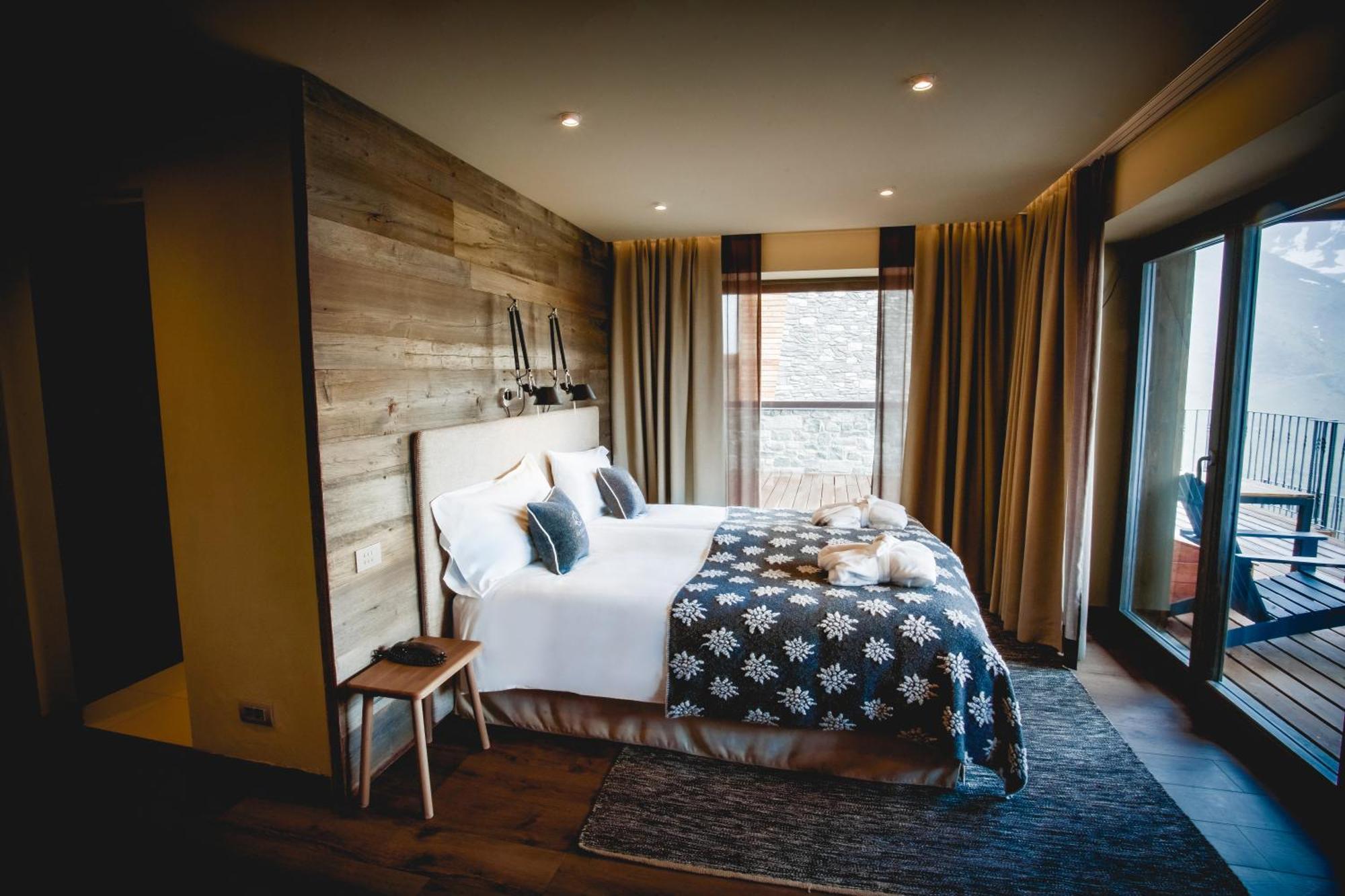 Double Room Spa Bath