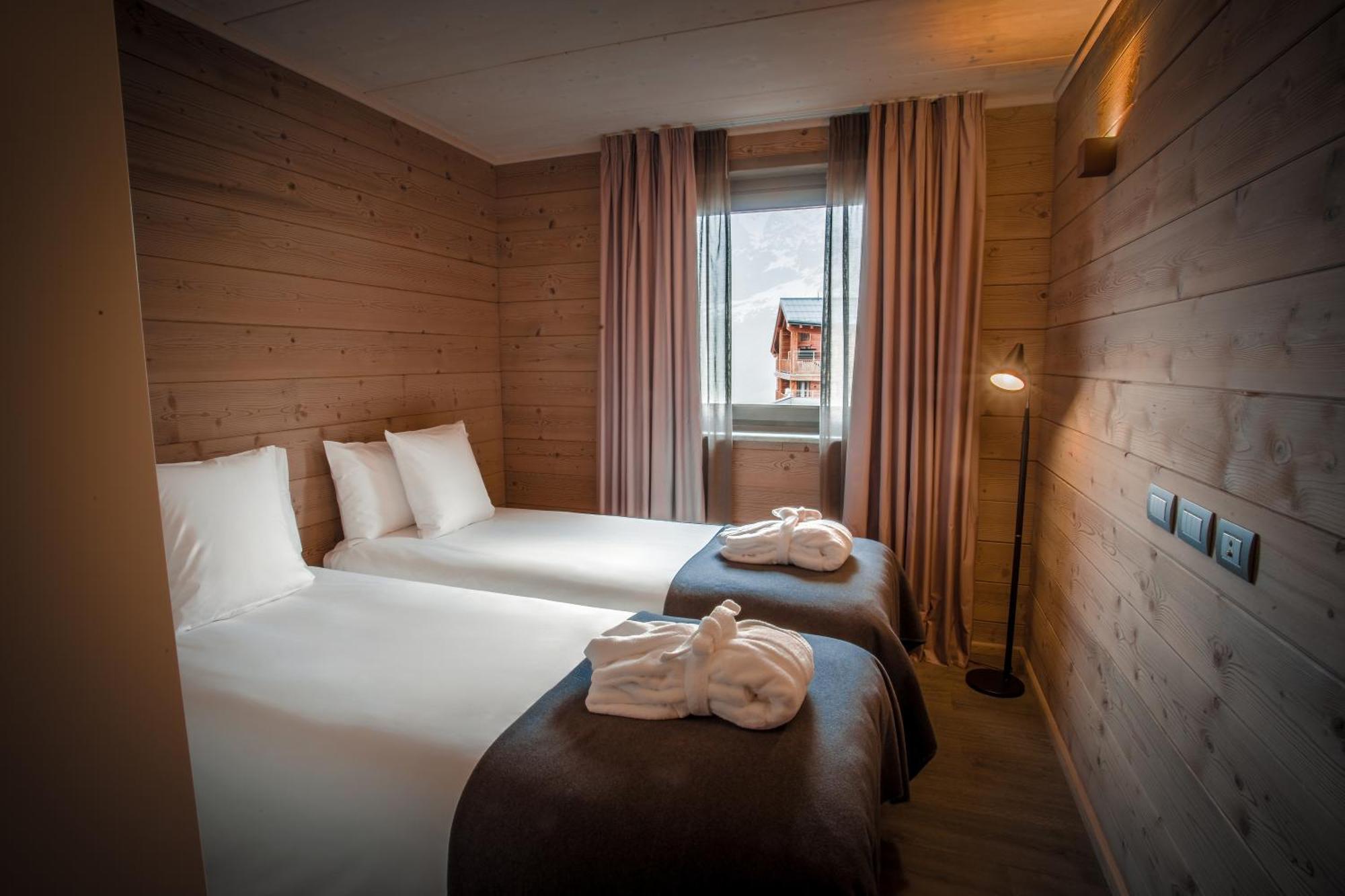 Two-Bedroom Suite